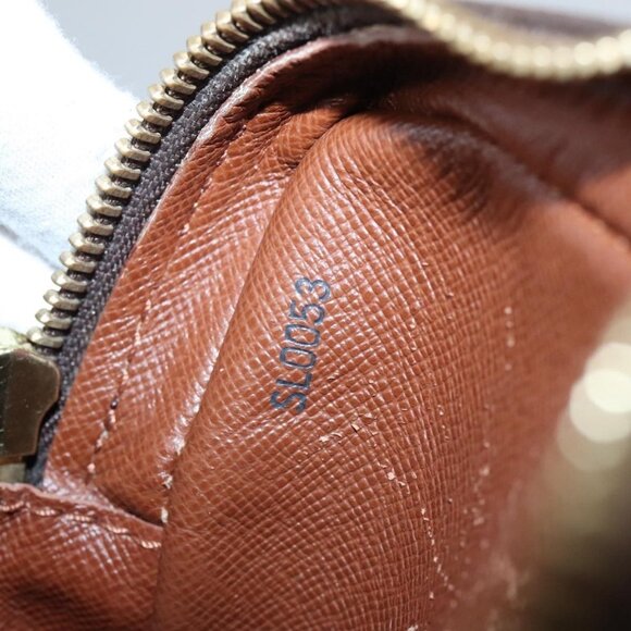 Authentic LOUIS VUITTON Monogram Danube Shoulder Bag M45266 LV - Picture 4 of 16